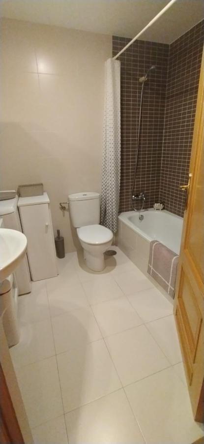 El Cambaral Del Puerto Appartement Luarca Buitenkant foto