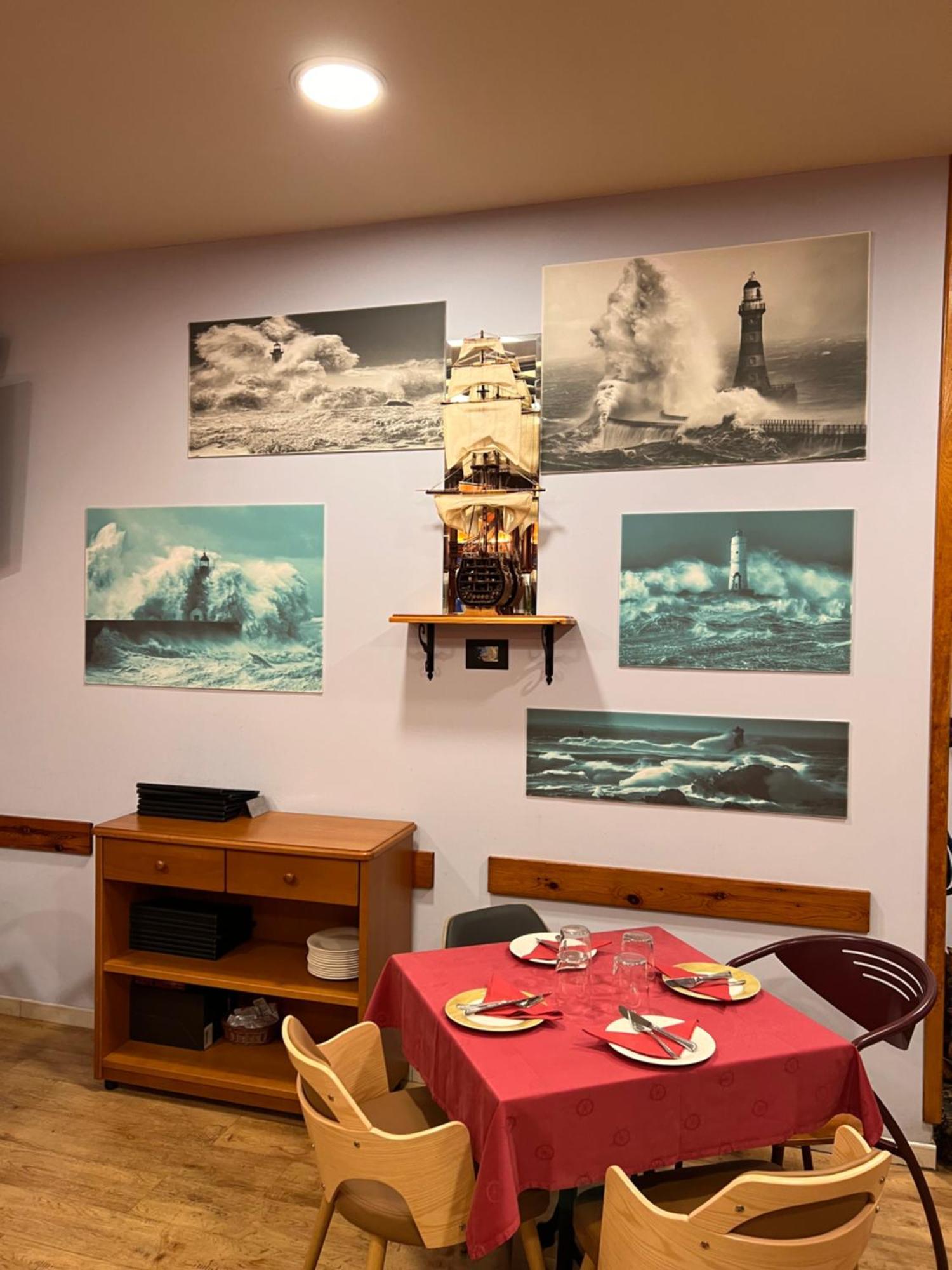El Cambaral Del Puerto Appartement Luarca Buitenkant foto
